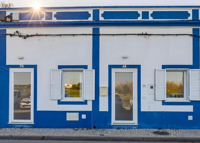 Casa Estrada Da Rocha With Pool * Portimão