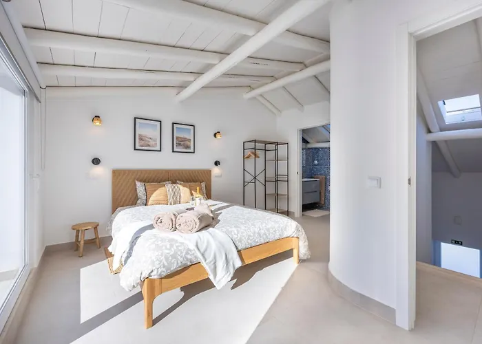 Casa Estrada Da Rocha With Pool * Portimão