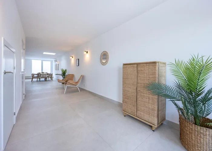 Casa Estrada Da Rocha With Pool Portimão